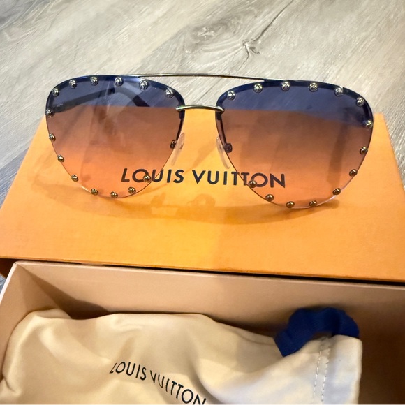 Louis Vuitton the party Sunglasses